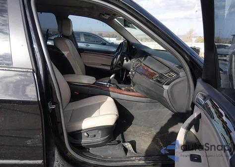 2011 BMW X5 xDrive35I/xDrive35I Premium/xDrive35I Sport Activity z USA, uszkodzony, nr VIN 5UXZV4C59BL405913